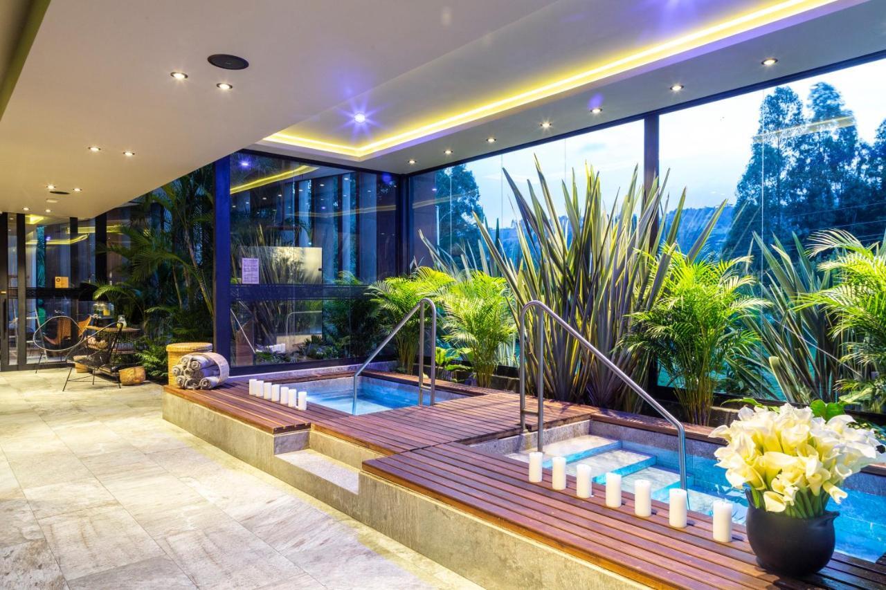 Movich Hotel Las Lomas Рионегро Екстериор снимка Spa at The Landmark